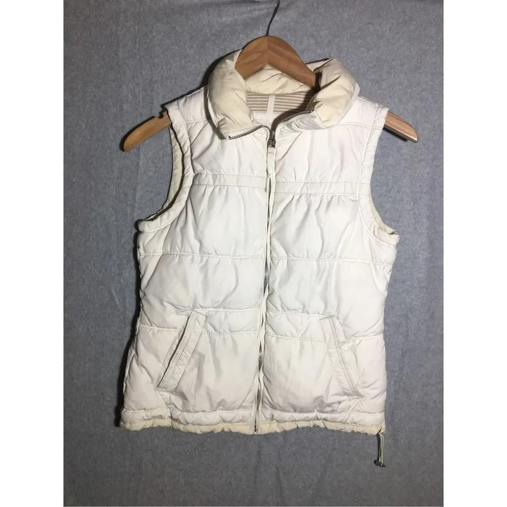 Womens American Eagle Puffer Vest White Cream Casual Layering Winter Autumn